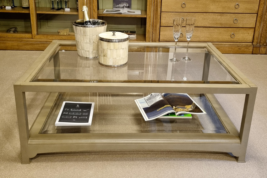 Barbier table de salon JPB laqué